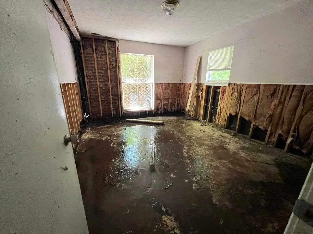 Water Damage Restoration services in Freeport, FL